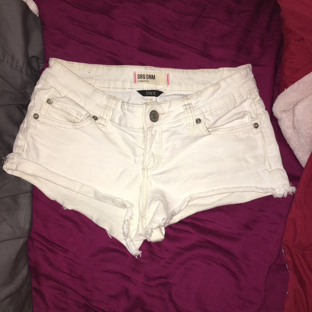 white garage short booty cheeky shorts